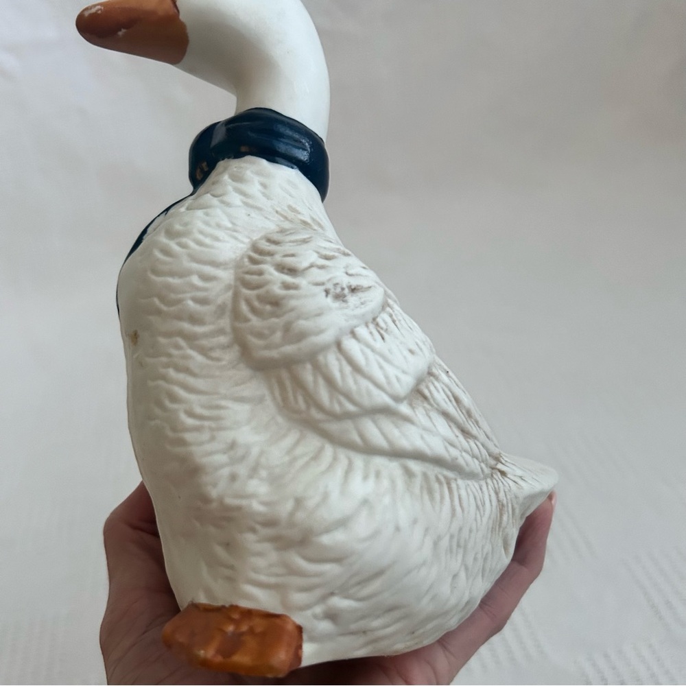 Vintage Blue Ribbon Goose Figurine Country Farmhouse Kitchen Decor - Picture 5 of 10